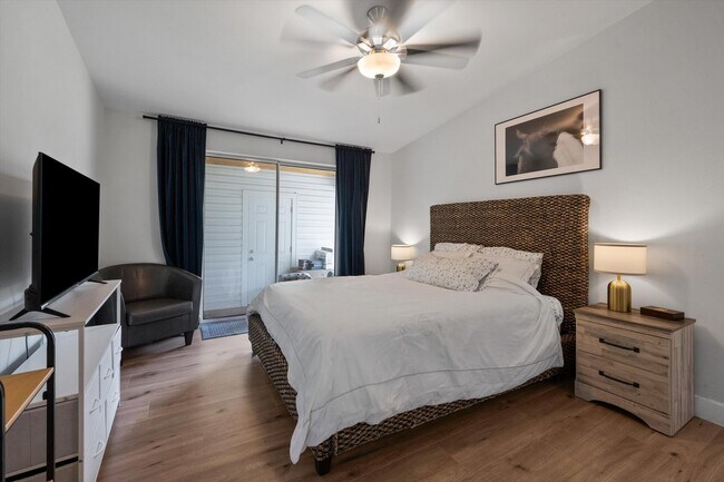 Building Photo - 3509 C Rd