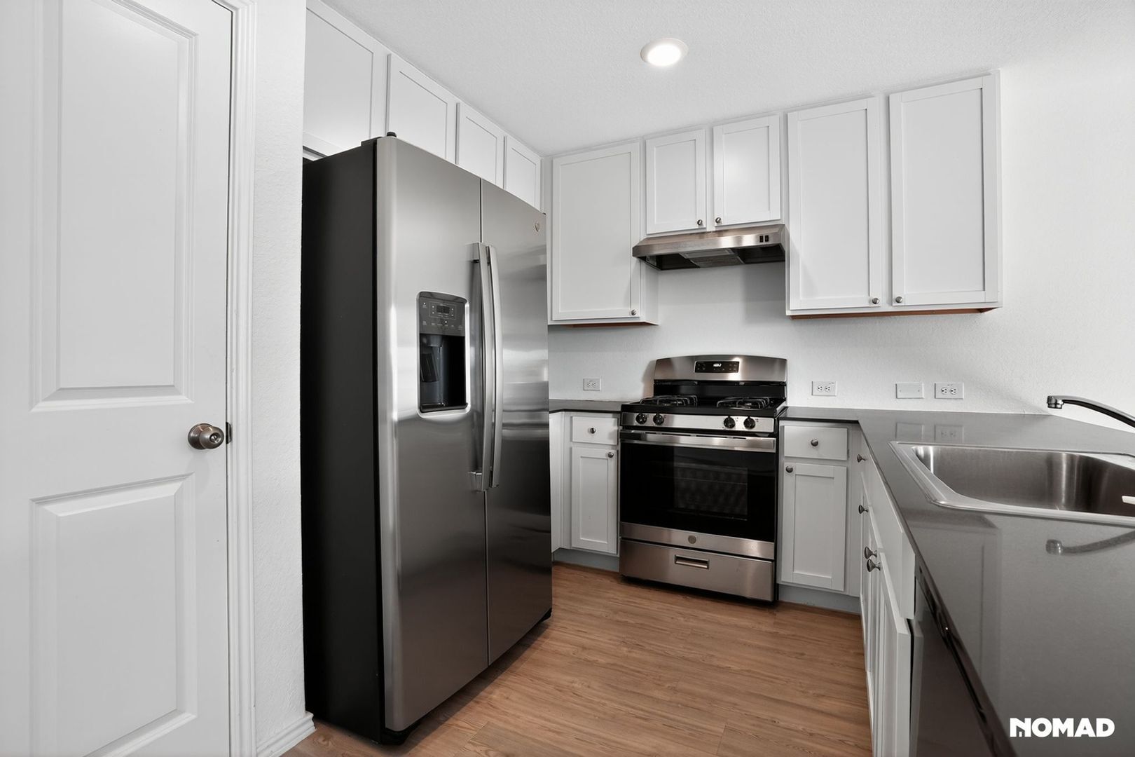 Building Photo - 14023 Wool Pk