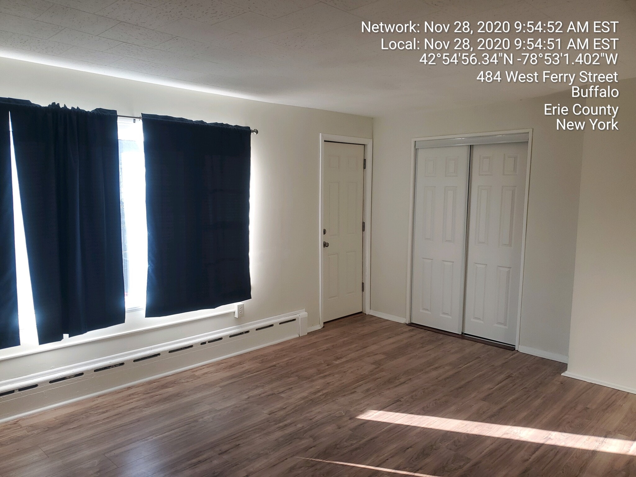 Building Photo - 482 West Ferry