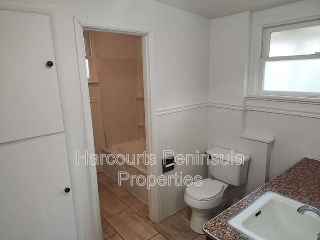 Building Photo - 1702 Wheaton Wy