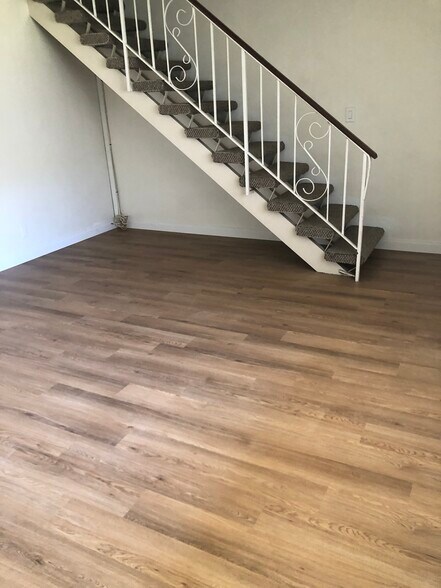 Building Photo - 12052 Bailey St