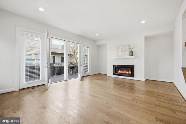 Building Photo - 42313 Impervious Terrace