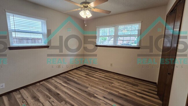 Building Photo - 3 Bed Rental in Norman