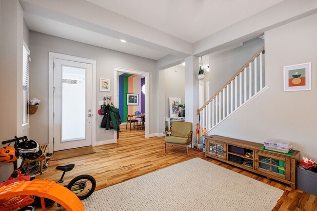 Building Photo - Amazing 3 Bedroom Home in Church Hill!! ***Available Early May 2026***