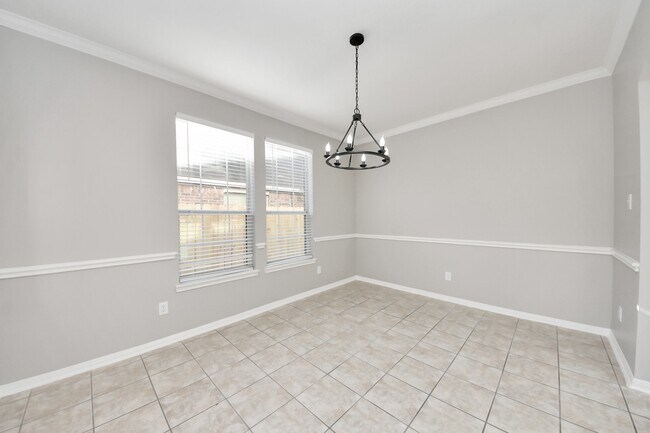Building Photo - 13111 Porter Meadow Ln