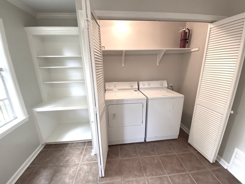 Laundry area - 132 N Rembert St