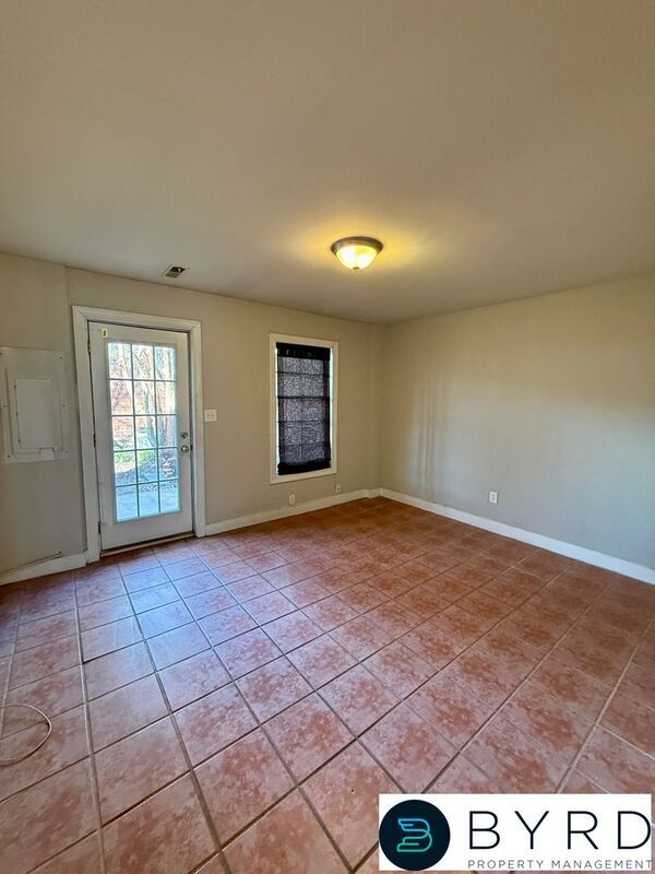 Building Photo - 117 N 25th St