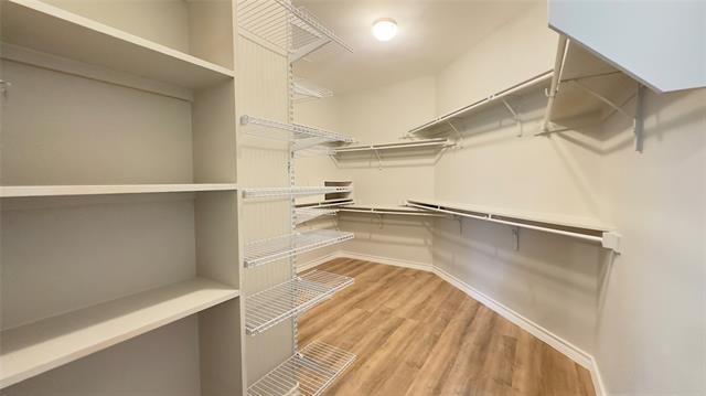 Building Photo - 5813 Fathom Dr