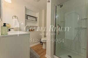 Building Photo - Fully Furnished Downtown Spacious 1 bedroom