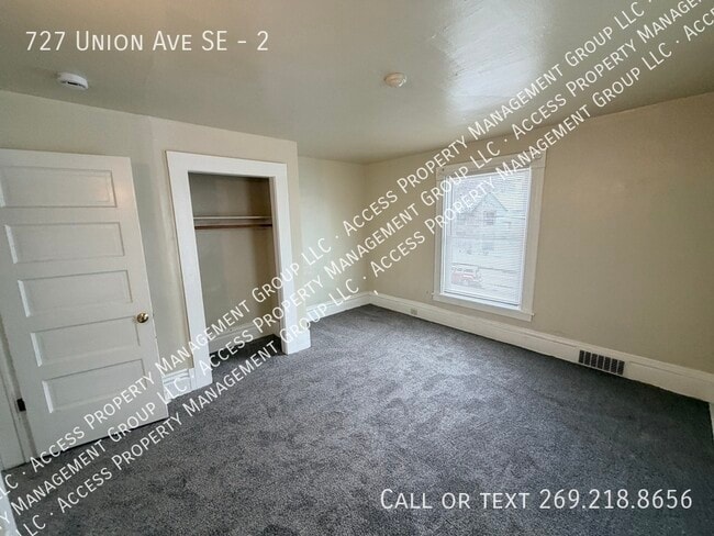 Building Photo - 727 Union Ave SE