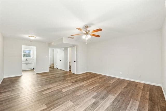 Building Photo - 7700 Chapin Rd