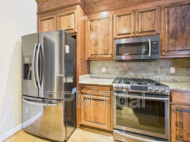 Building Photo - 4905 Burnley Dr