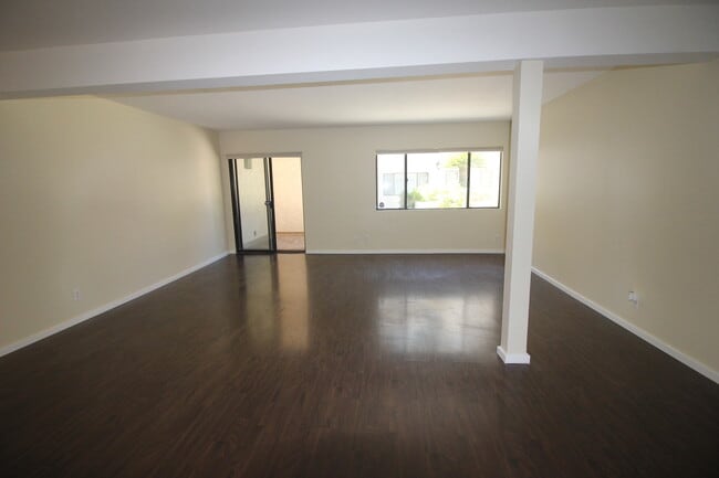 Building Photo - 4700 Natick Ave