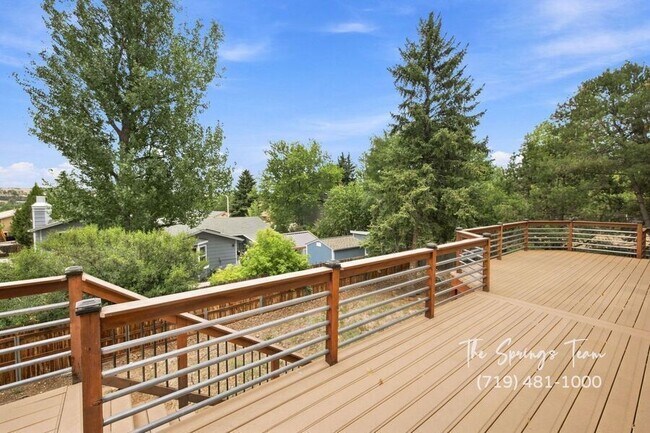 Building Photo - 3060 Maverick Dr