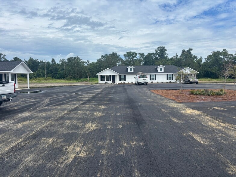 Primary Photo - 2696 Midway Church Rd
