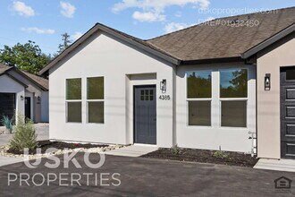 Building Photo - "Spacious 3-Bed, 2-Bath in Prime Sacramento Location - 1150 Sq Ft of Comfortable Living!"