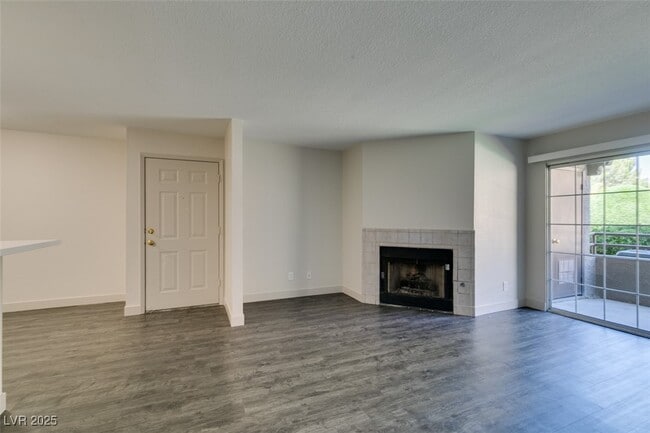 Building Photo - 2200 S Fort Apache Rd