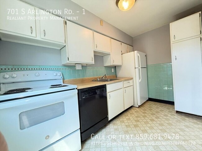 Building Photo - 701 S Arlington Rd