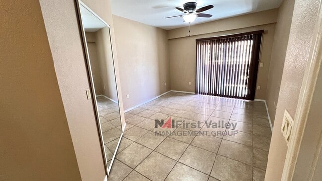 Building Photo - 2 Bedrooms, 2 Baths