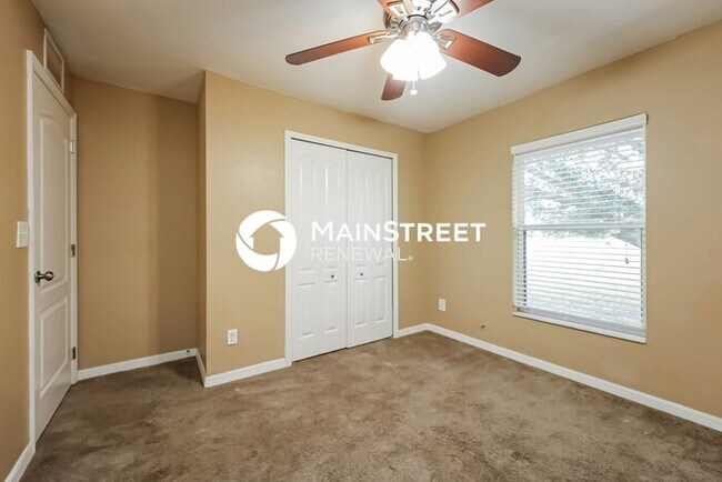 Building Photo - 3 Bedroom Pet-Friendly Home in LEHIGH ACRES, FL with Main Street Renewal
