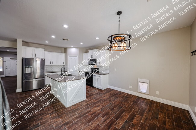 Building Photo - 7223 N 73rd Dr
