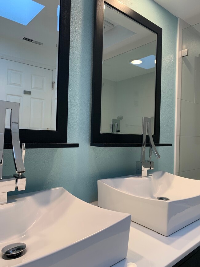 Remodeled master bath. - 8180 Manitoba St