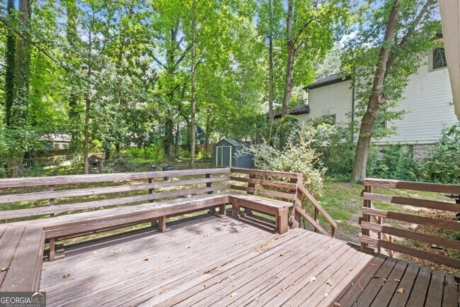 Building Photo - 1738 Duke Rd