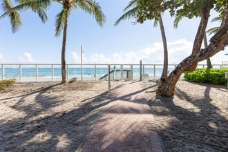 Building Photo - 3001 S Ocean Dr