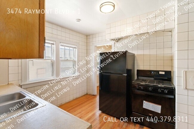 Building Photo - 3474 Raymont Blvd