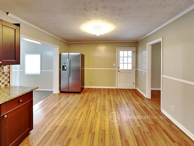 Building Photo - 1389 Angus Trail SW