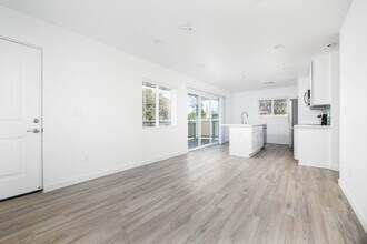 Building Photo - West 3rd