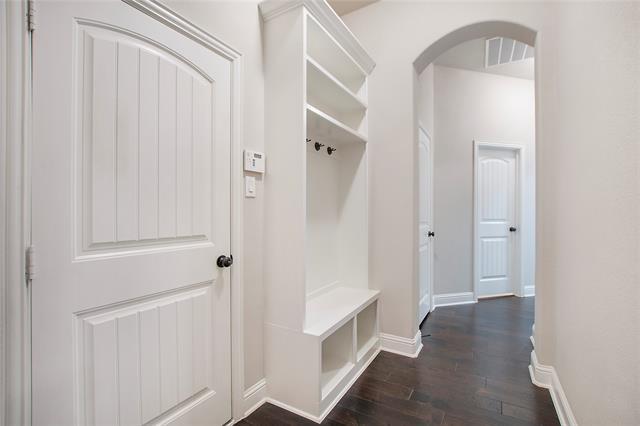 Building Photo - 2811 Diamond Ridge Dr