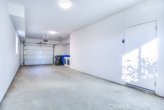 Building Photo - 11639 Burbank Blvd