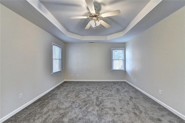 Building Photo - 3460 Maple Terrace Dr