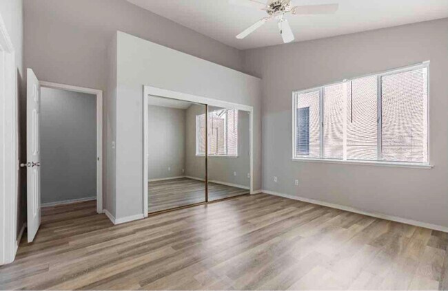Building Photo - 1247 Arbor Ct