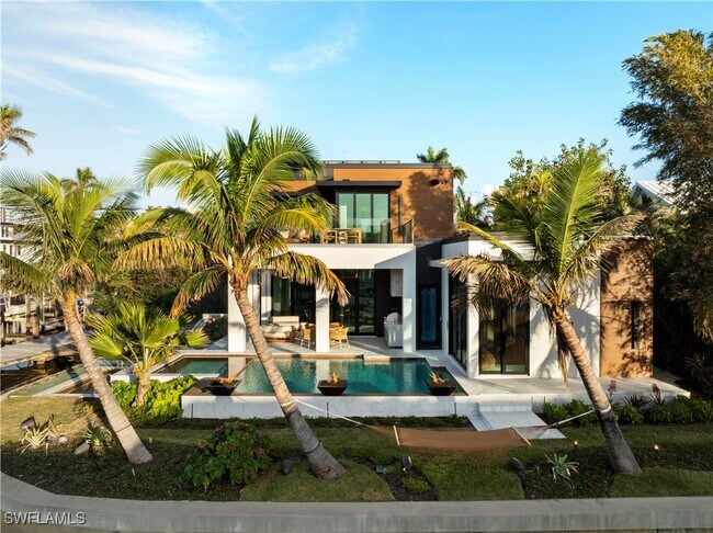 Building Photo - 1100 Sandpiper St