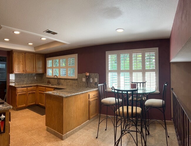 Building Photo - 791 Arbor Oaks Dr