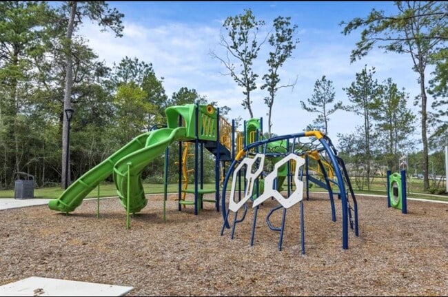 Building Photo - 324 Bush Mdw Ln