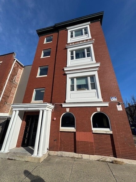 Building Photo - Whitelock Apartments