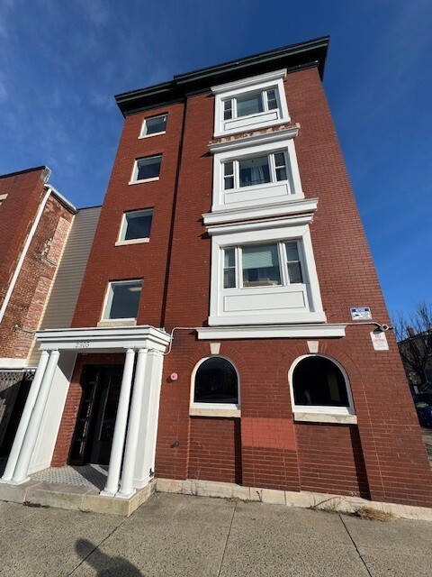 Building Photo - Whitelock Apartments