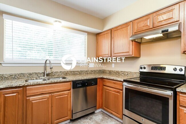 Building Photo - 3 Bedroom Pet-Friendly Home in Humble, TX with Main Street Renewal