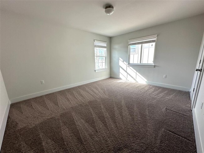 Building Photo - 10309 Forest Grove Dr