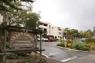 Building Photo - 2bd/1bath Condo at OceanForest Complex in Monterey