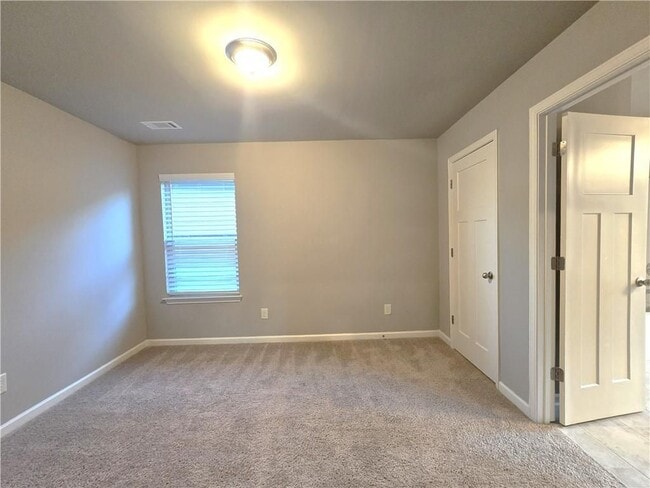 Building Photo - 1866 Castleberry Ln