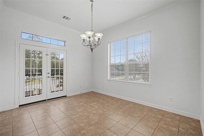 Building Photo - 8002 Stoneyway Dr