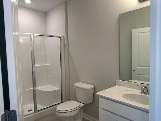Building Photo - 1106 Harmony Trl