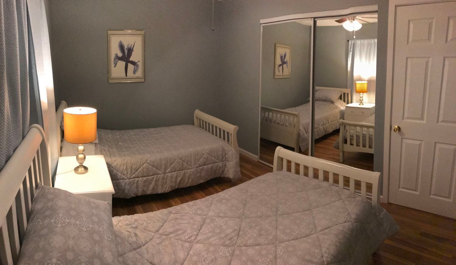 Building Photo - 6577 Desert Queen Ave