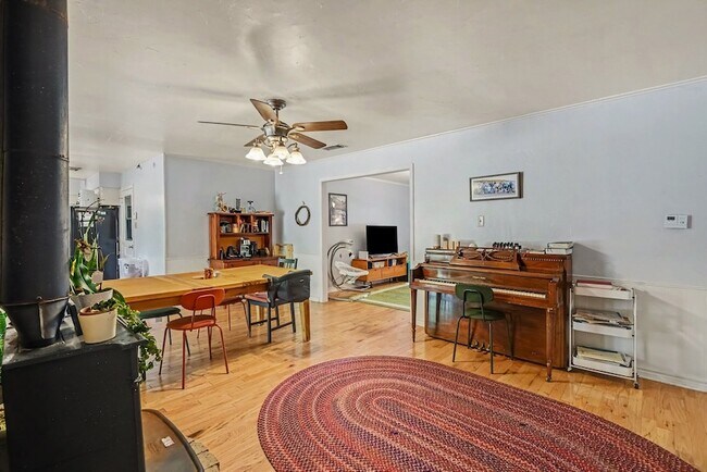 Building Photo - 5304 Westhaven Dr