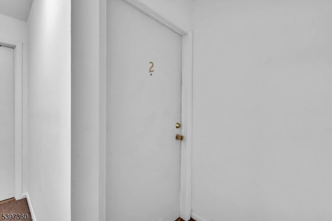 Building Photo - 1595 E 2nd St