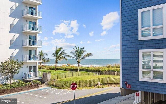 Building Photo - 11 91st St